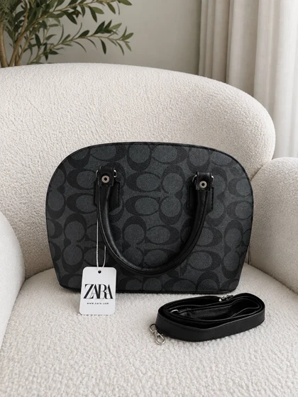 کیف زنانه صندوقی طرح کوچ
