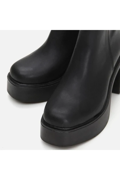 بوت و نیم بوت زنانه yaya-by-hotic yaya-by-hotic