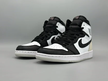 کتانی نایکی جردن1 بلیچد کورال/Nike Air Jordan1 Bleached Coral