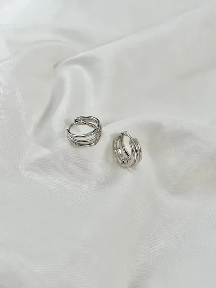 گوشواره حلقه‌ای راه راه