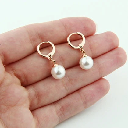 گوشواره زنانه مدل آویز مرواریدی