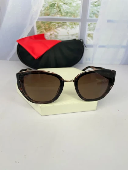 عینک آفتابی زنانه فندی 9555