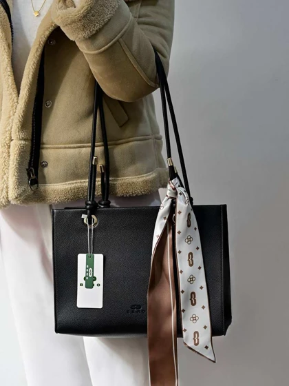 کیف دوشی زنانه بنو مدل شاینا کد BENO 4907