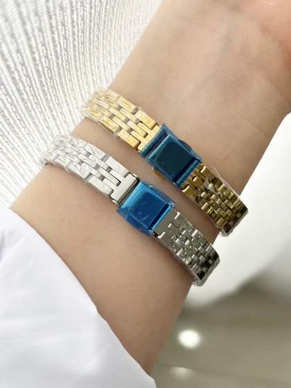 ساعت نایدو زنانه صفحه بیضی کپل