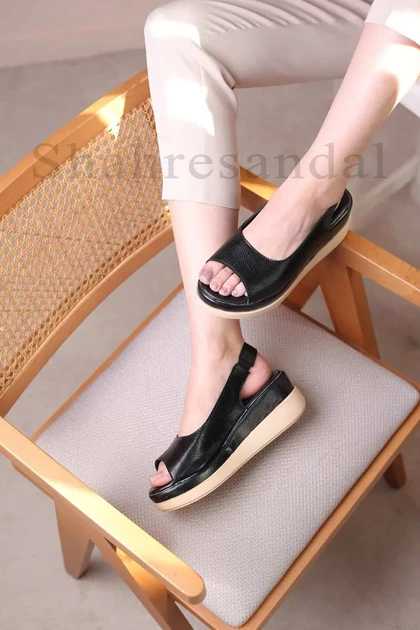 کفش صندل رکابدار زنانه هدیه
