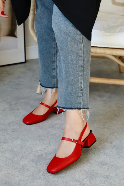 کفش پاشنه‌بلند کلاسیک زنانه polka-store polka-store