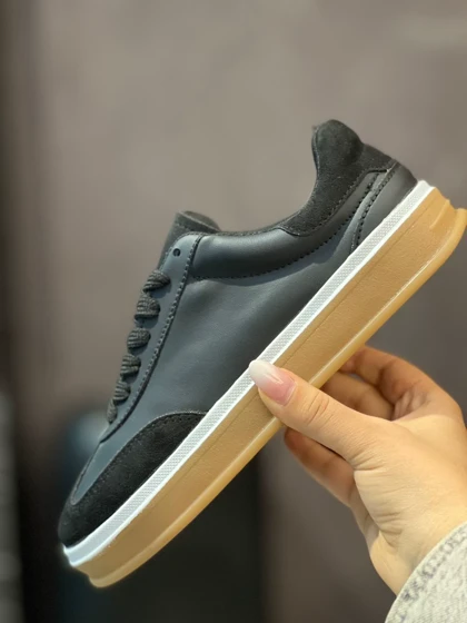 ونس ساده زنانه