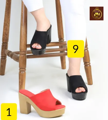 صندل زنانه پاشنه‌دار طبی 557-6