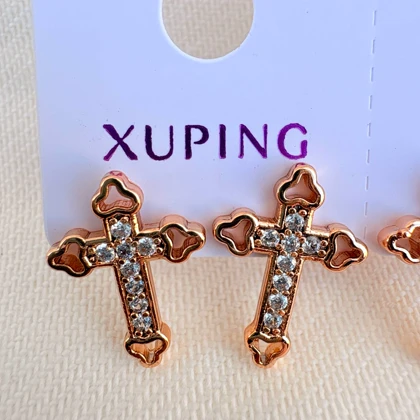 گوشواره صلیب نگین‌دار طلایی ژوپینگ