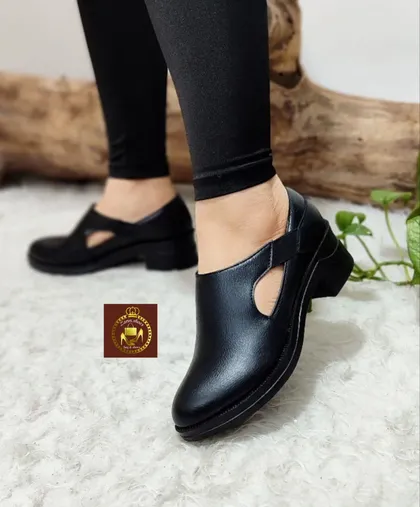 کفش طبی زنانه اداری و تابستانه مدل لبخند چشمک