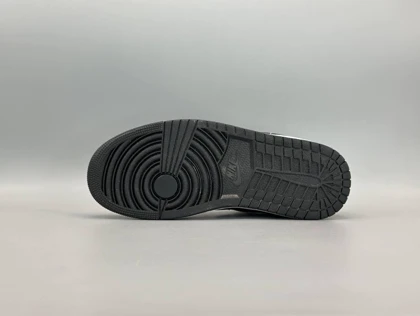 کتانی نایکی جردن1لو پاندا سفید مشکی/Nike Air Jordan1 low