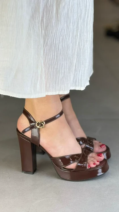 105 - پاشنه لژدار 105