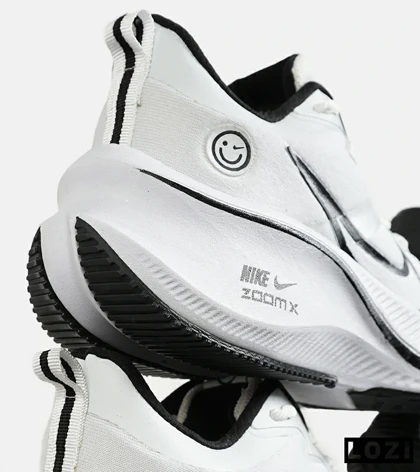 کفش کتانی بزرگ پا سفید NIKE zoom x smiley مدل 8262