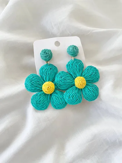 گوشواره فانتزی طرح گل