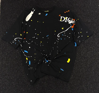 DIOR PAINT SPLATTER COLLECTION هنر خیابانی بر روی تیشرت - طراحی یکتا