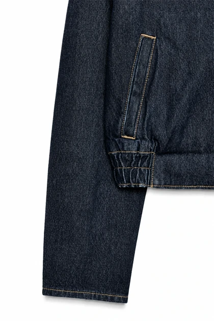 بامبر جین کیمونو زنانه – مدل وراپ تیره (Dark Indigo Wrap Denim Jacket)