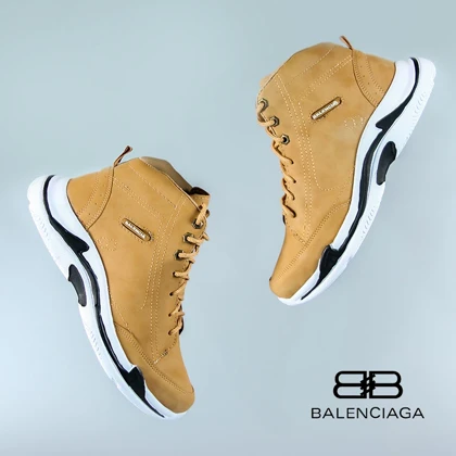 کفش ساق‌دار Balenciaga مدل Hoka (عسلی)