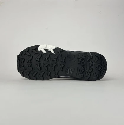 کفش راحتی سالامون الترا 4 سفید ضد آب