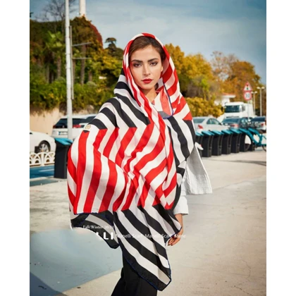 روسری نخ نیلا پاییزه