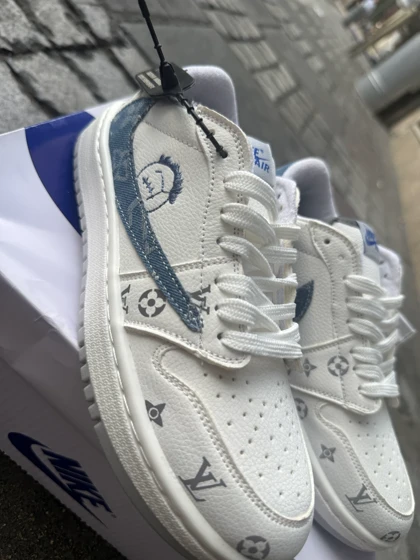 کتانی زنانه تروویس لوویتون جین