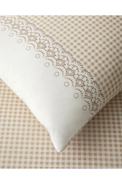 سرویس روتختی دو نفره English Home مدل Petite Lace پنبه - بژ