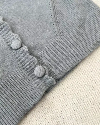 جلیقه بافت پاپیون گلدوزی کد 5337