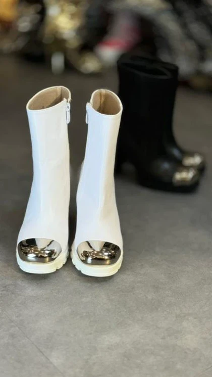 بوت پنجه فلز گرد کد 561