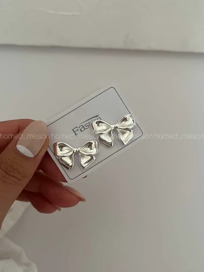 گوشواره پاپیونی طرحدار