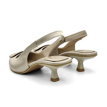 کفش مجلسی زنانه پاشنه‌دار 3 سانت مدل 400321 _ sandal valentino