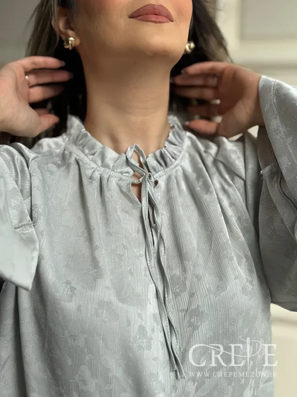 شومیز یقه چین طرحدار