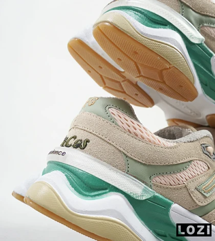کفش کتانی بزرگ پا طوسی سبز گلبهی NEW BALANCE 9060