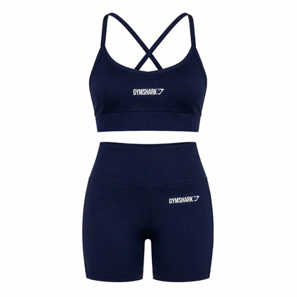 ست نیم‌تنه و بایکر Gymshark
