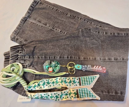 شلوار لی دخترانه