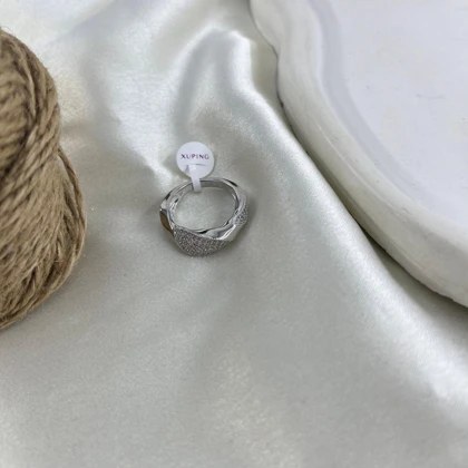 انگشتر زنانه ژوپینگ مدل آمیتیس نگین‌دار