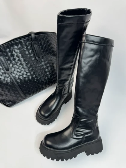 &quot; چکمه &quot; بلند شیکو 390