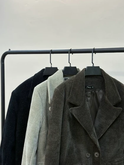 کت لمزور شایندار 1669