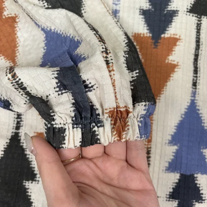 شومیز کاجی جلو بسته