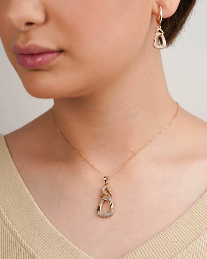 نیمست نگین‌دار برند ژوپینگ رنگ طلایی