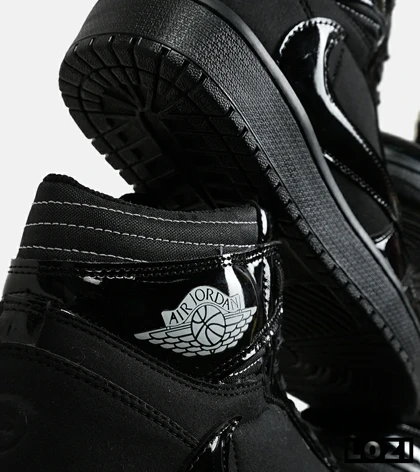 کفش کتانی ساق‌دار مردانه مشکی ورنی NIKE travis scott