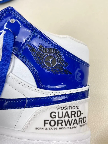 کتانی ونس زنانه ساق‌دار ایر جردن 1 امضا شیکاگو کینگ بلو 1 NIKE AIR JORDAN کد 912