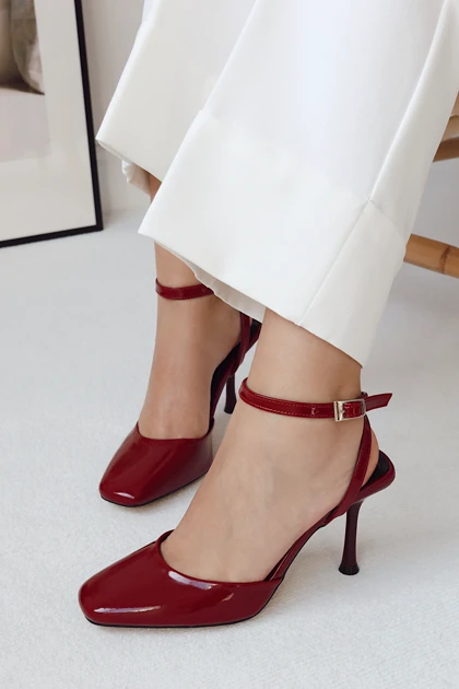 کفش پاشنه‌بلند کلاسیک زنانه polka-store polka-store