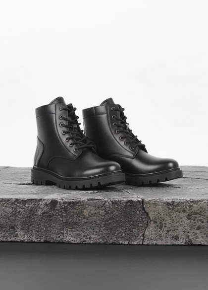 نیم بوت مردانه زیپی مدل Bershka -مشکی ویژه