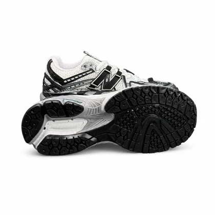کتانی مردانه نیوبالانس 1906 سفید نقره ای New BALANCE 1906