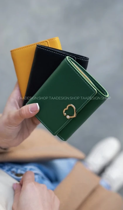 کیف پول و جاکارتی مونیکا