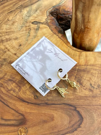 گوشواره طرح “I Love You” 🤟