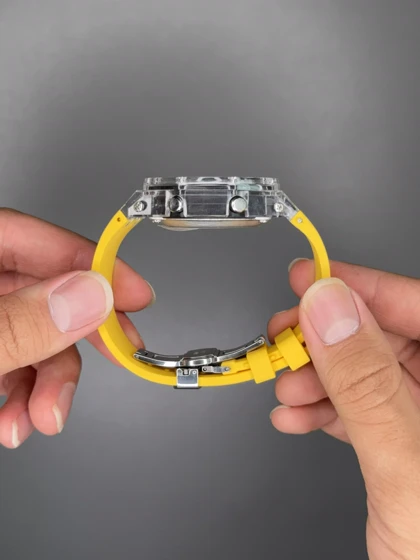 ساعت مچی کاسیو جی-شاک بند زرد Casio G-SHOCK GA-2100