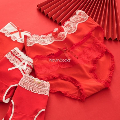 شورت گیپوری قرمز