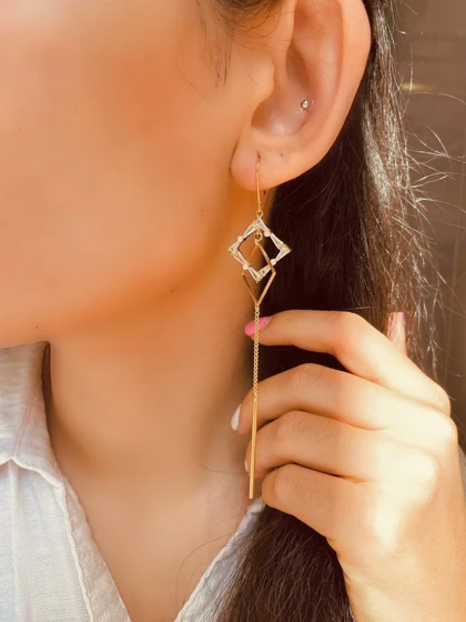 گوشواره اویز مربع فولیجیا