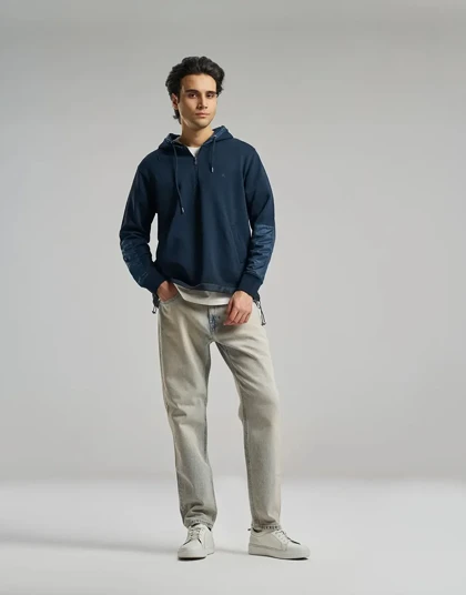 نیم زیپ کلاهدار