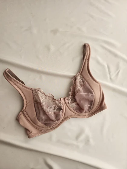 سوتین تک فنردار مینی مایزر برند SATER SEEN کد: 1010